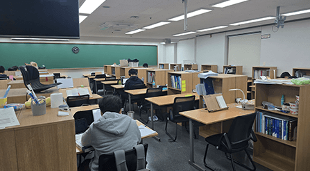 부산 공단기 독학관 메인 학습 공간