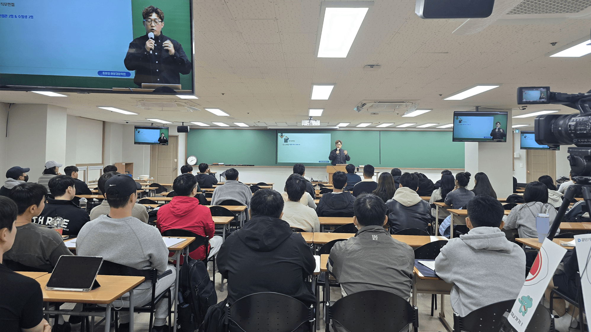 전 좌석 WIFI 전용 자율학습실